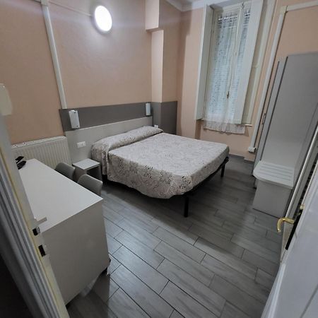 Hotel Barone Genoa Luaran gambar