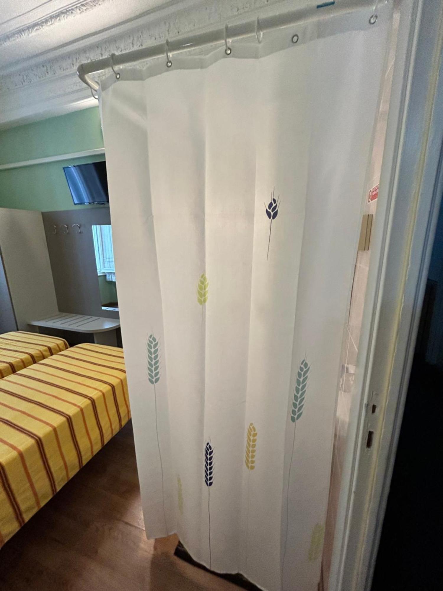 Hotel Barone Genoa Luaran gambar