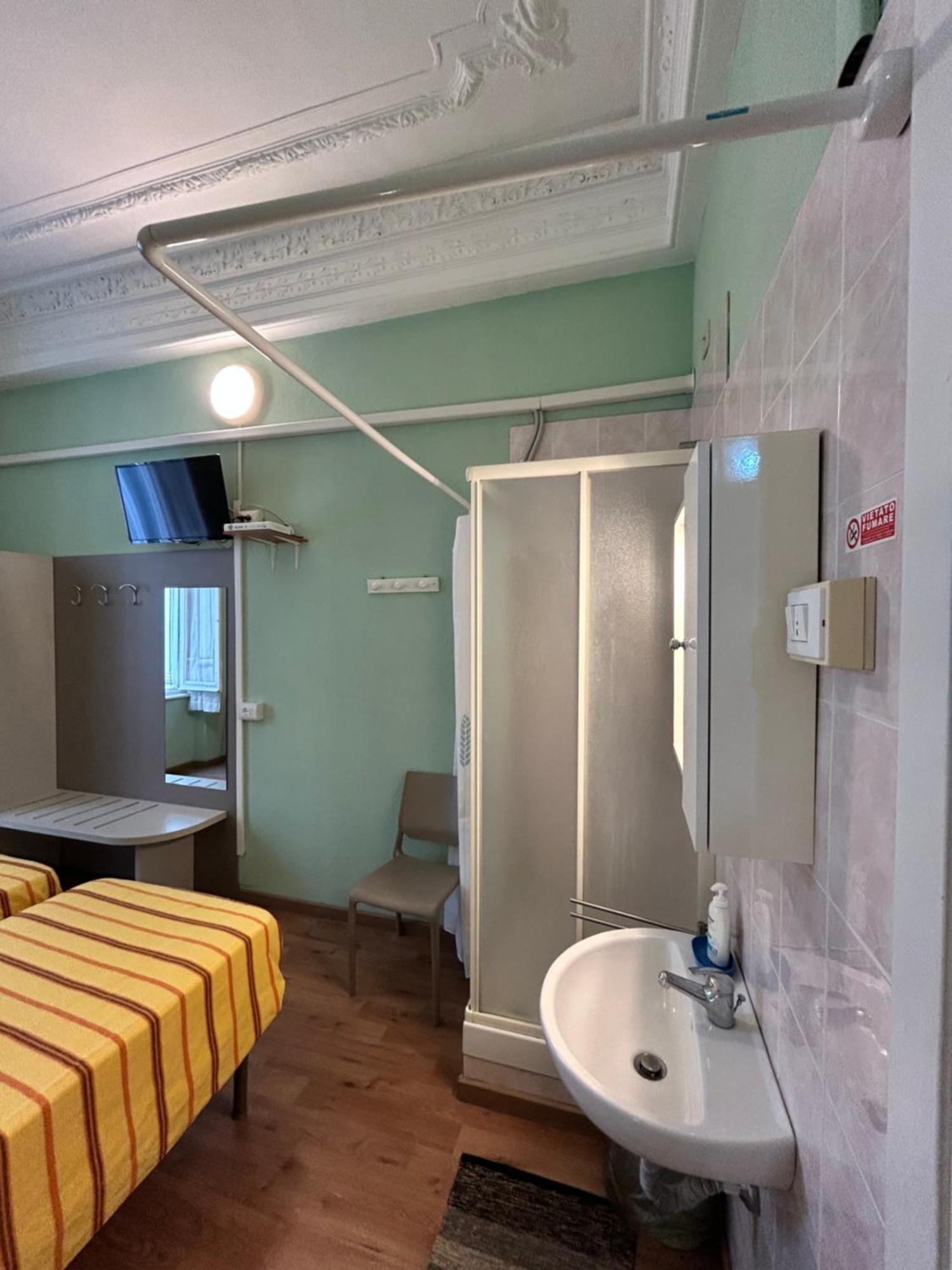 Hotel Barone Genoa Luaran gambar